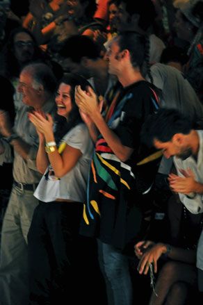 A standing ovation at Amapô.
