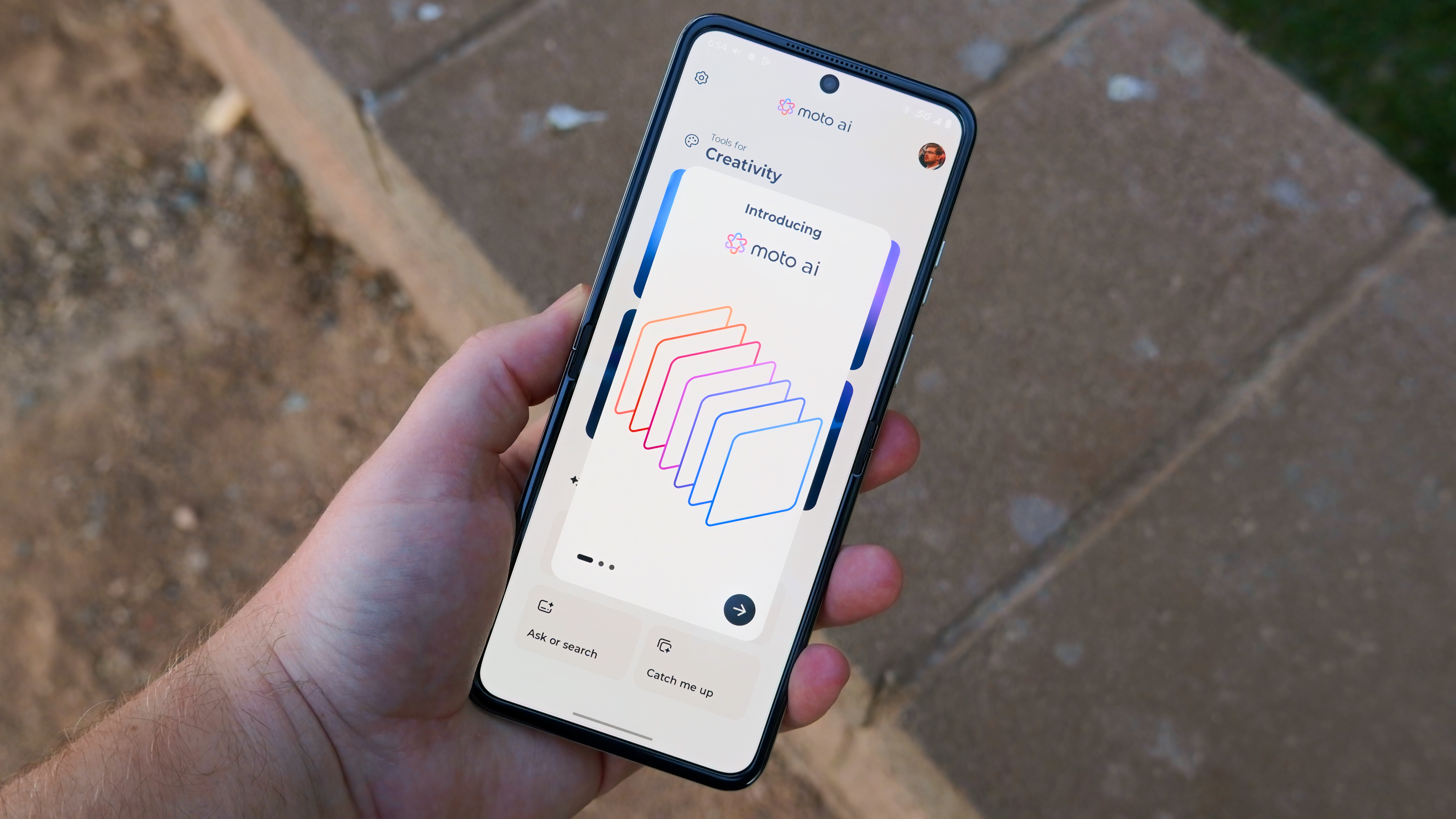 Moto AI splash page on the Motorola Razr 2025.
