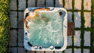 Where to install a hot tub 