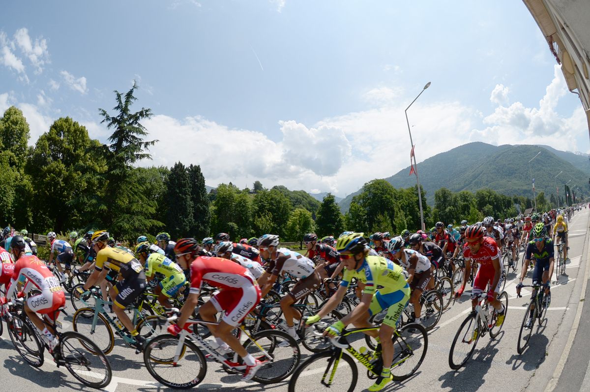 An easy day in the peloton