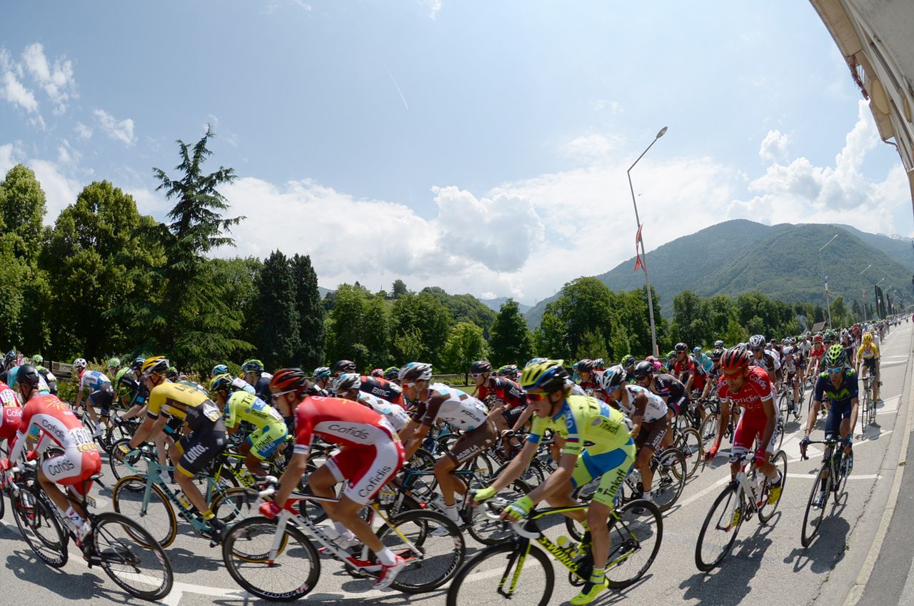 An easy day in the peloton
