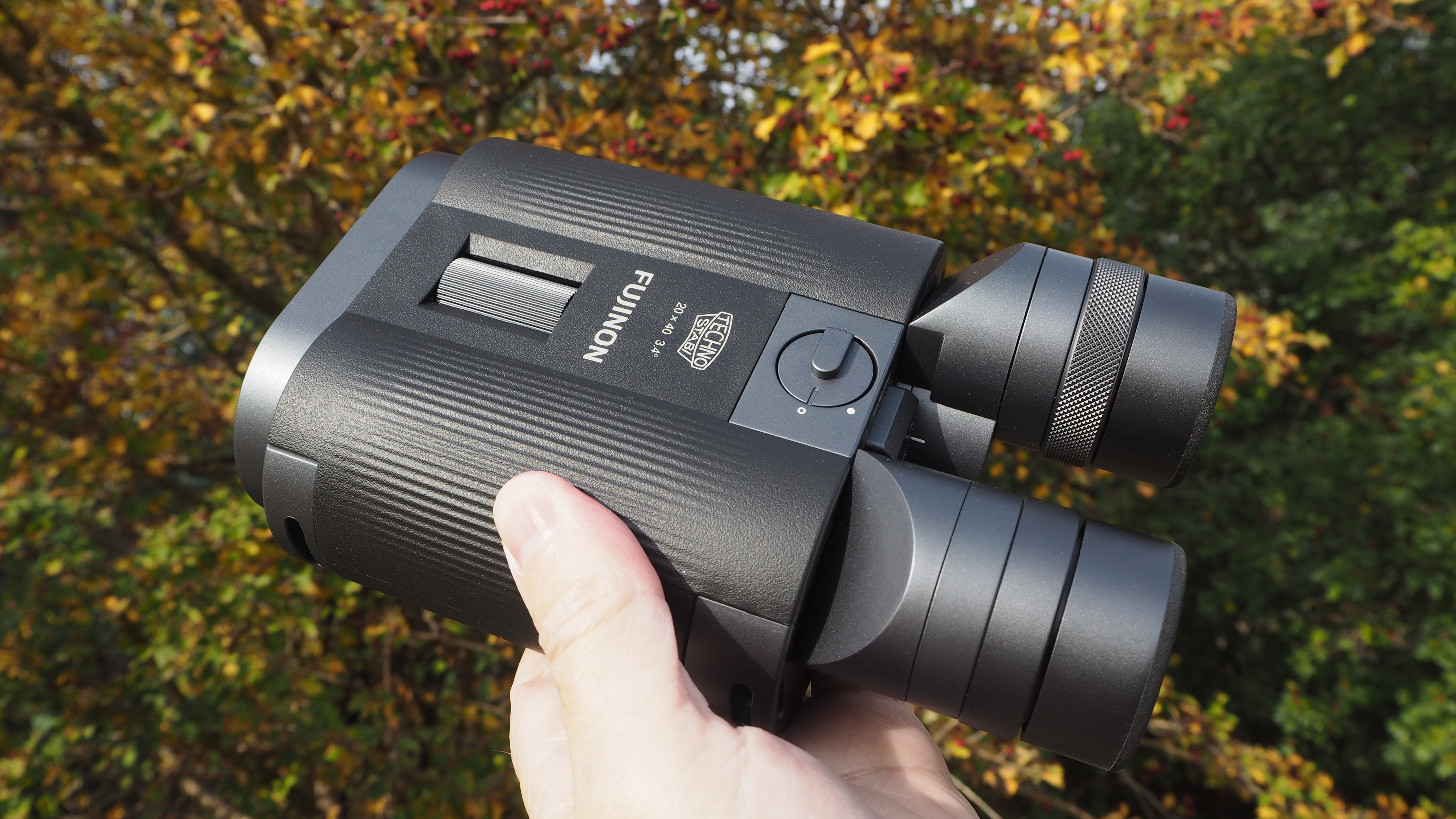 Fujifilm Fujinon Techno-Stabi TS-L 2040 held in a person&#039;s hands