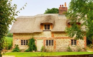 flint and brick gamekeepers cottage in Hampshire