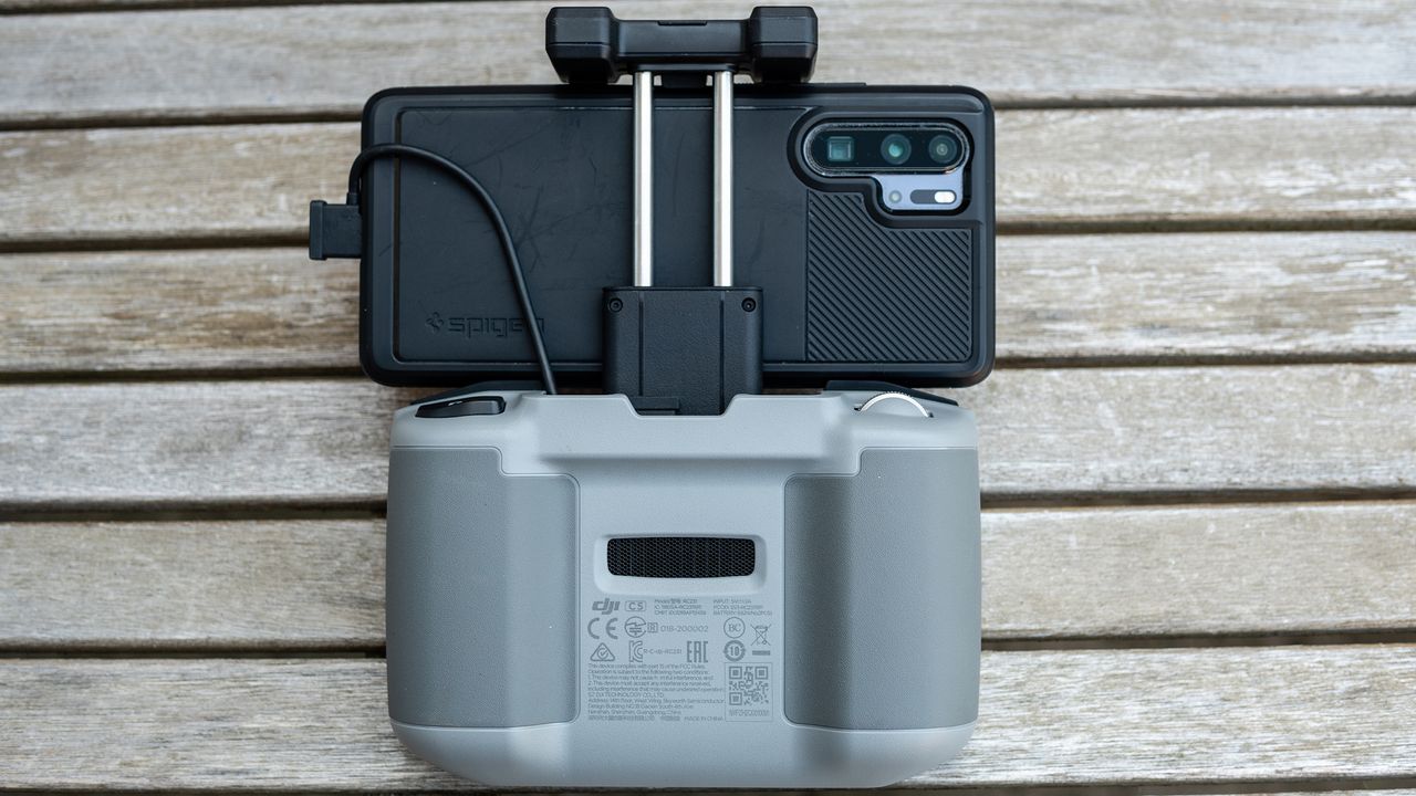 DJI Mavic Air 2 controller