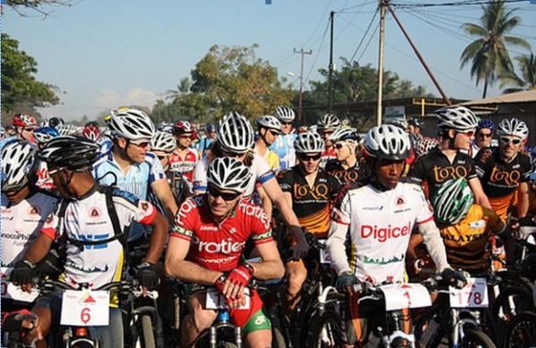 The start line at the Tour de Timor