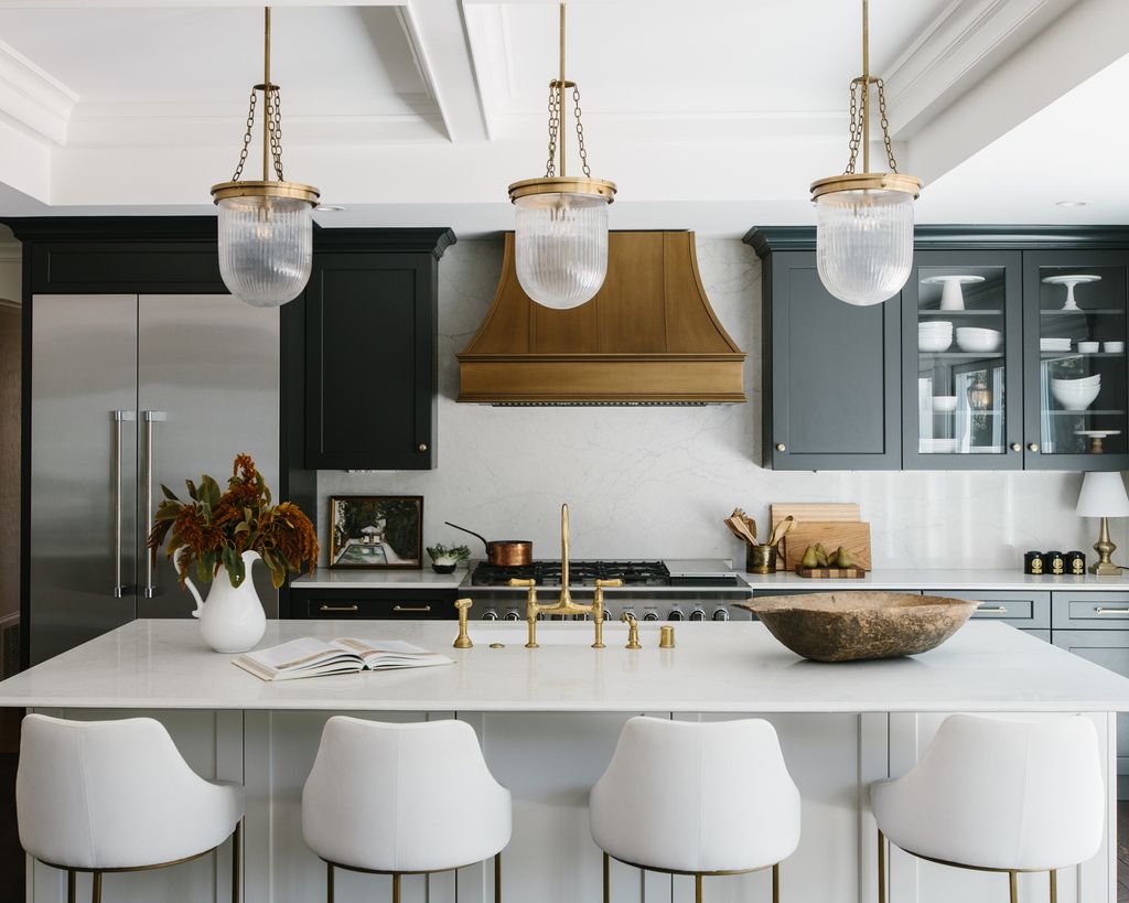 7 design tips to take from this monochrome California home | Homes ...