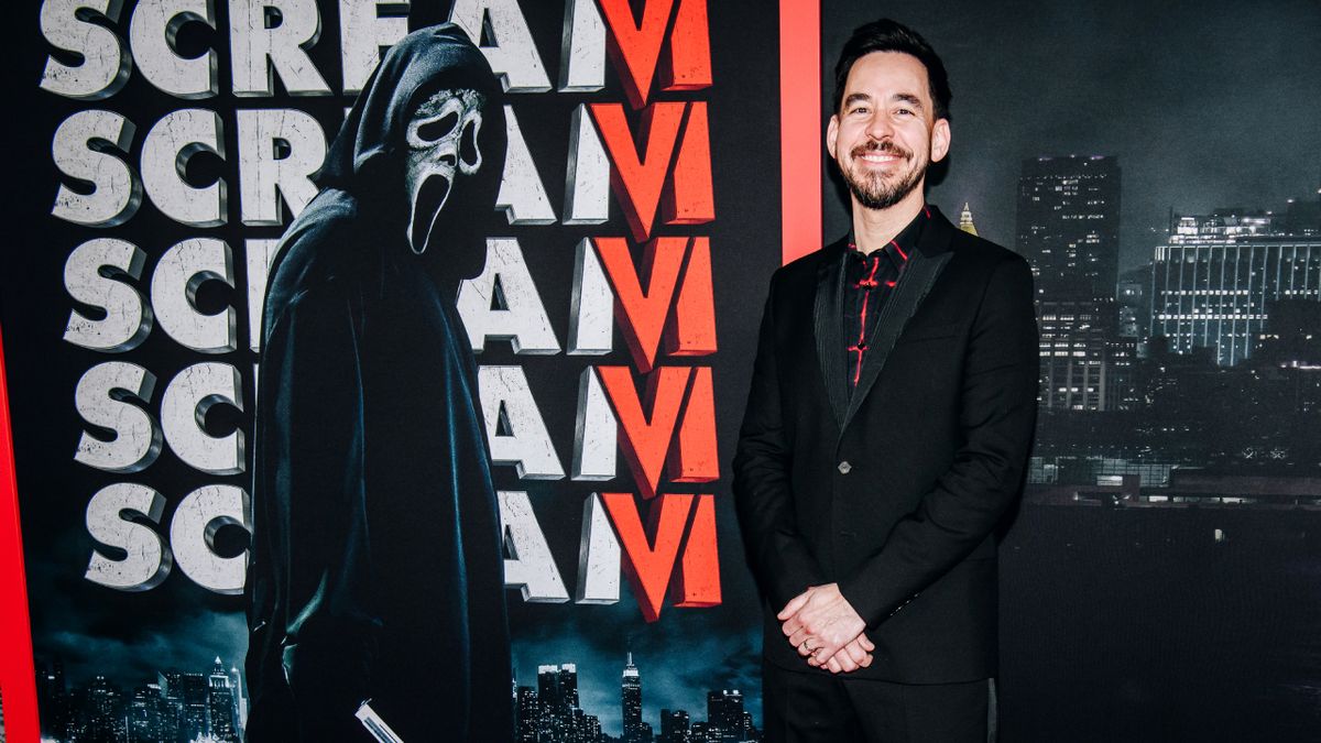 Mike Shinoda at the Scream Premiere