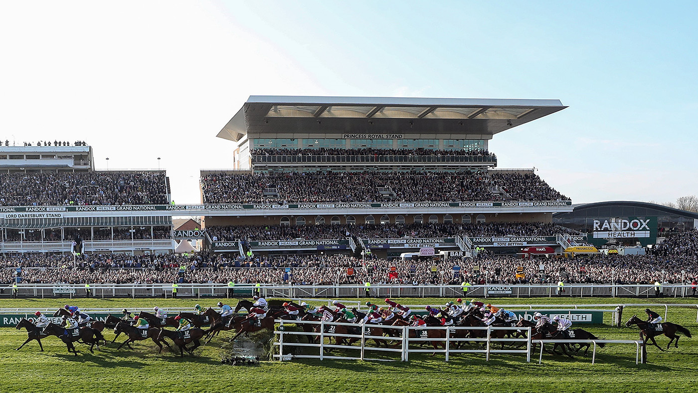 Aintree last-minute gifts for horse lovers