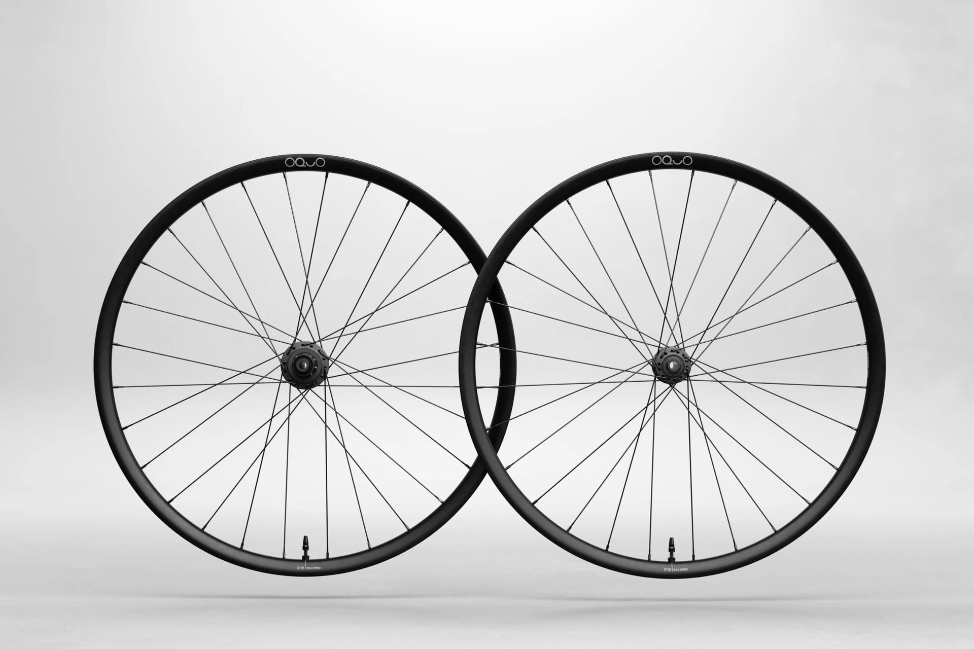 OQUO wheels unveils its first road range of wheels with minihooks to