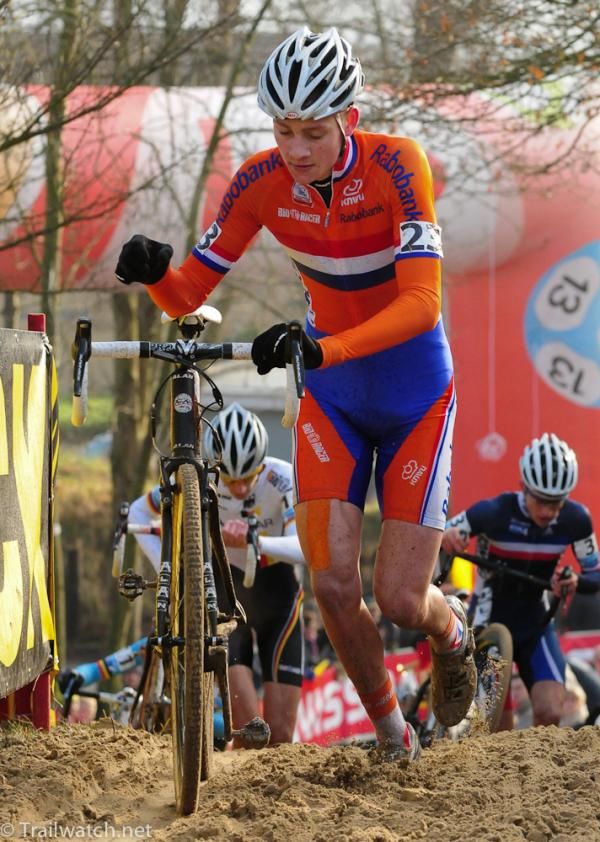 Mathieu Van Der Poel (Netherlands) trying to catch the leaders on lap three