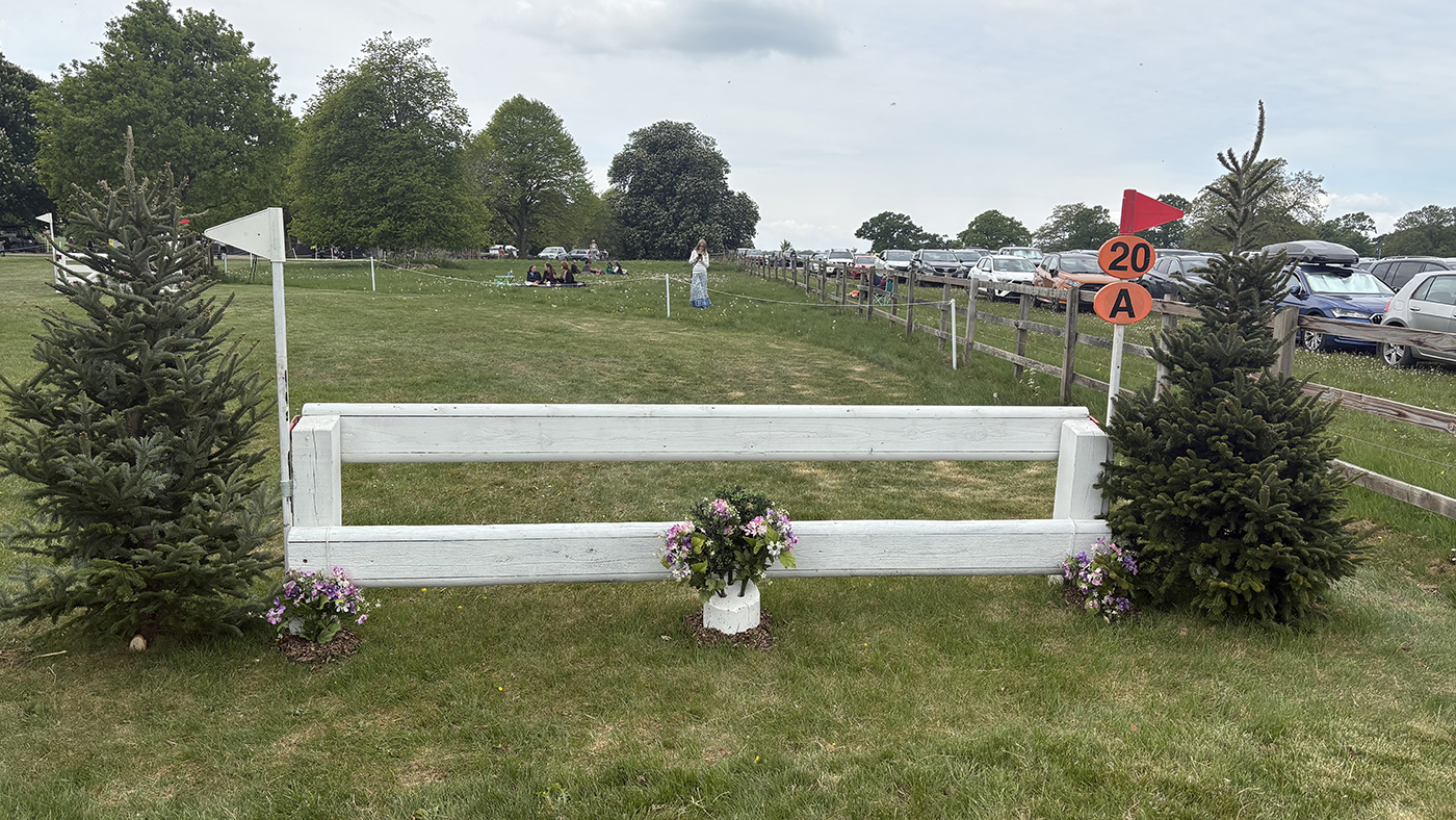 90Fence20a