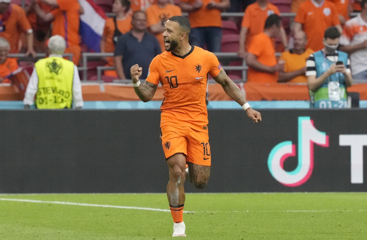 holland-through-as-group-winners-after-comfortable-victory-over-austria