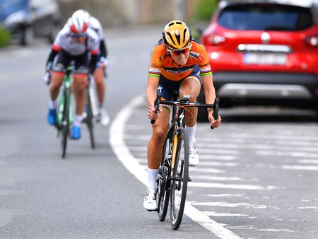 Deignan softens up Niewiadoma for her teammate