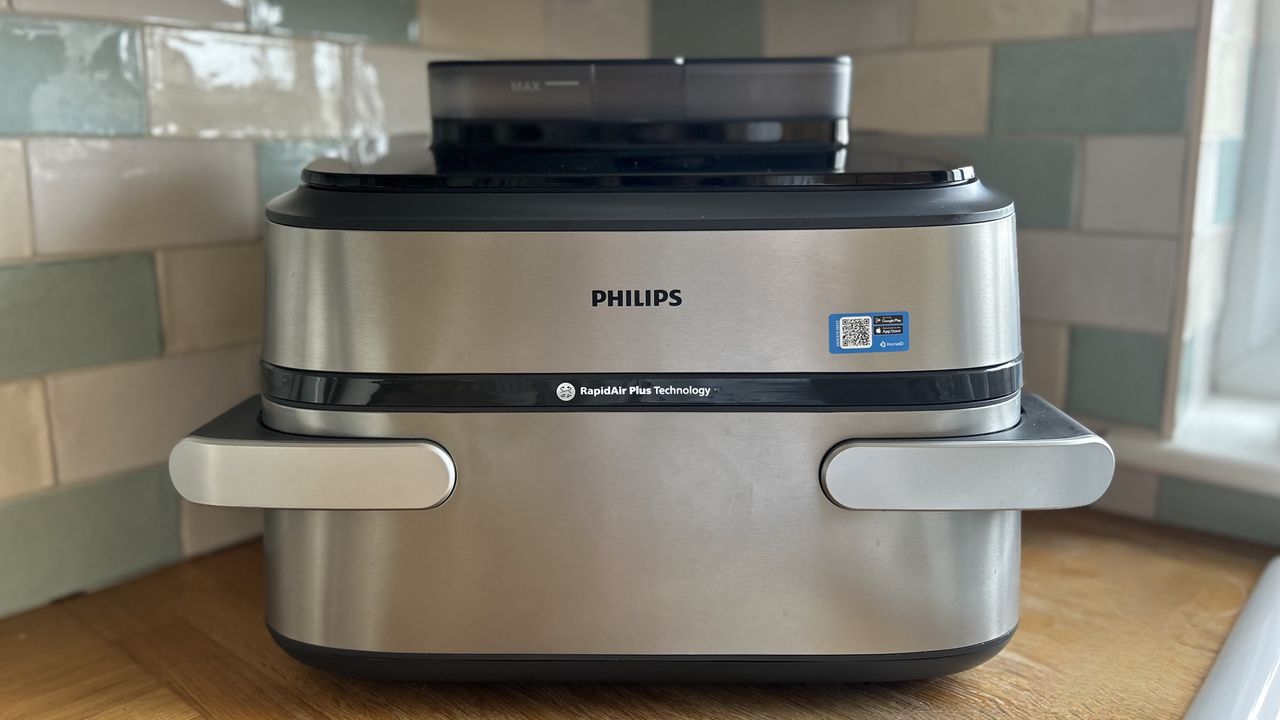 Philips Airfryer 5000 Series Megabasket Air Fryer review: More space, more power, better cooking