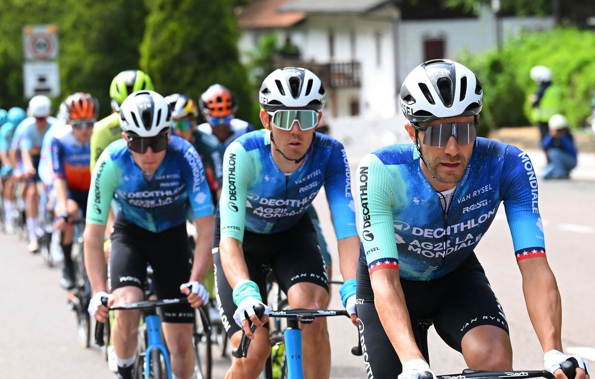 Ben O&#039;Connor leads Decathlon AG2R at the Giro d&#039;Italia 