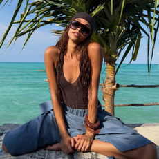 @cristinachenii wears shield sunglasses
