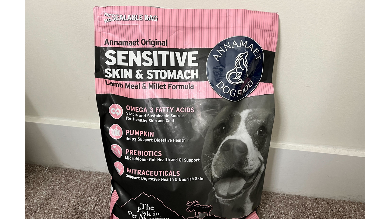 Annamaet Original Sensitive Skin &amp; Stomach Dry Dog Food