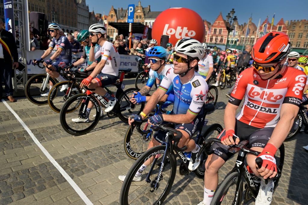 The big-name sprinters line-up for the start of the Minerva Classic Brugge-De Panne
