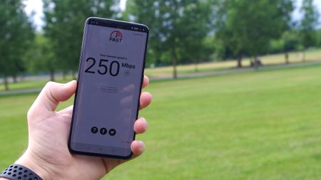 EE 5G Review UK