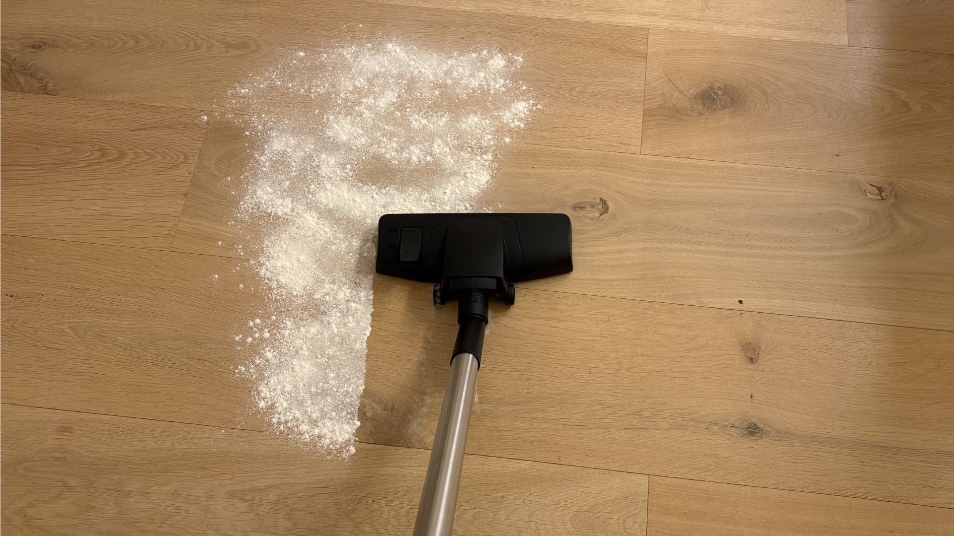 Testing the Henry HVR160 Vacuum Cleaner