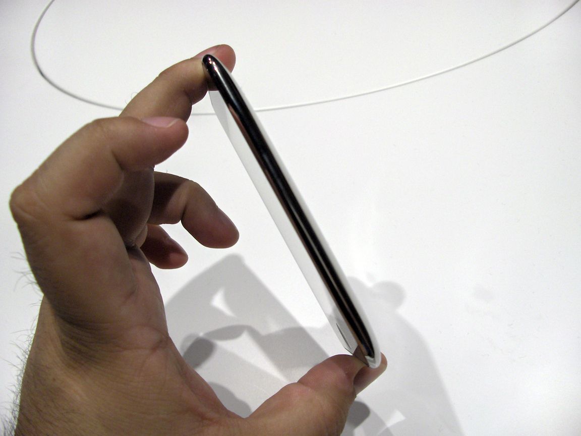 iPod Touch: Thin