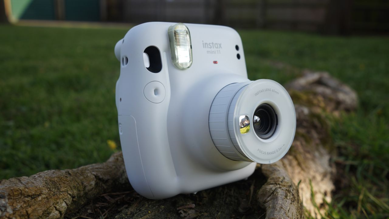 Fujifilm Instax Mini 11 HERO