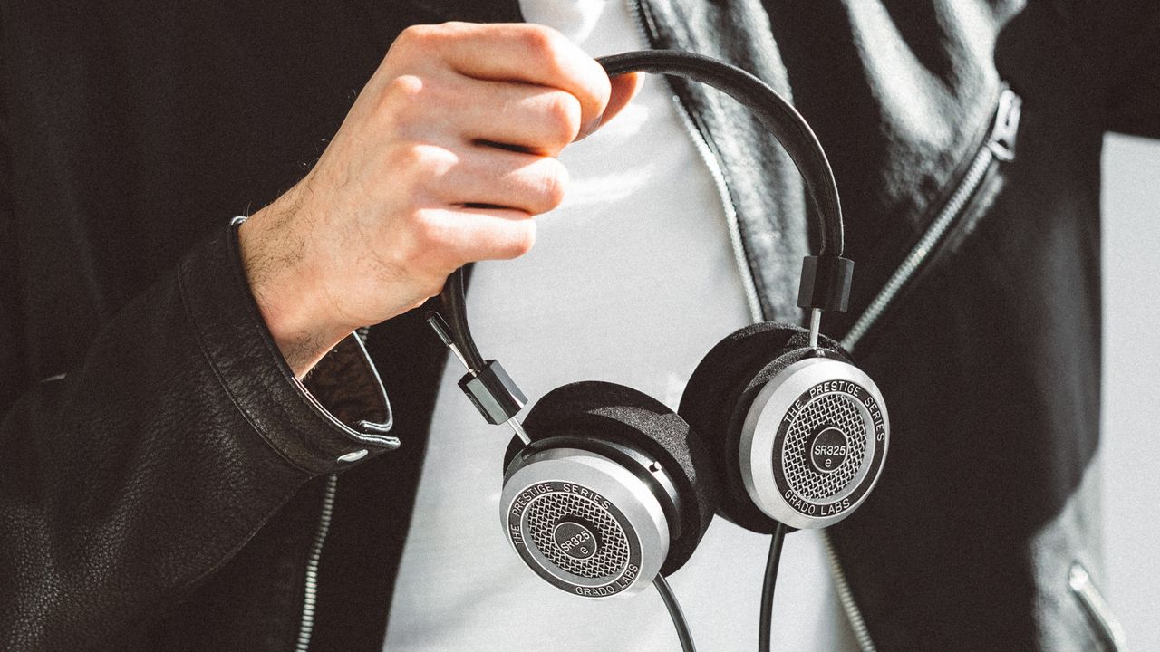 Grado SR325 headphones