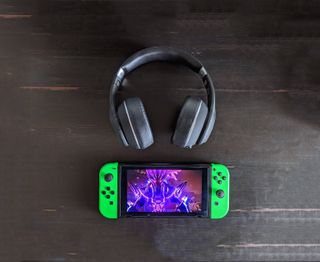Bluetooth headphones and Nintendo Switch
