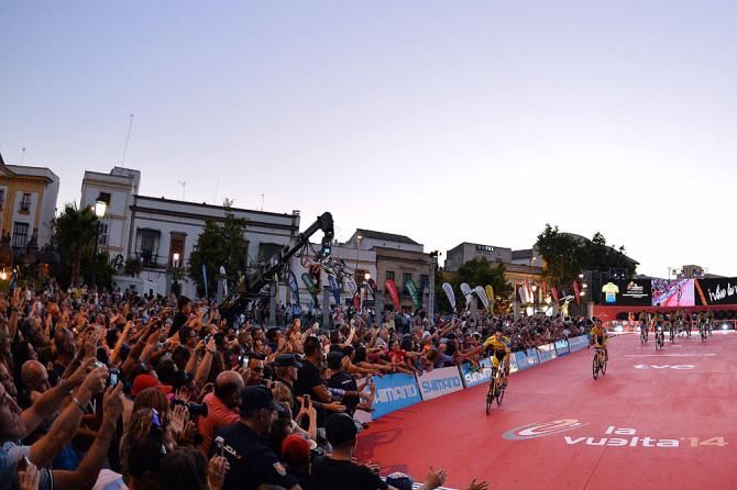 Team Saxo-Tinkoff is presented