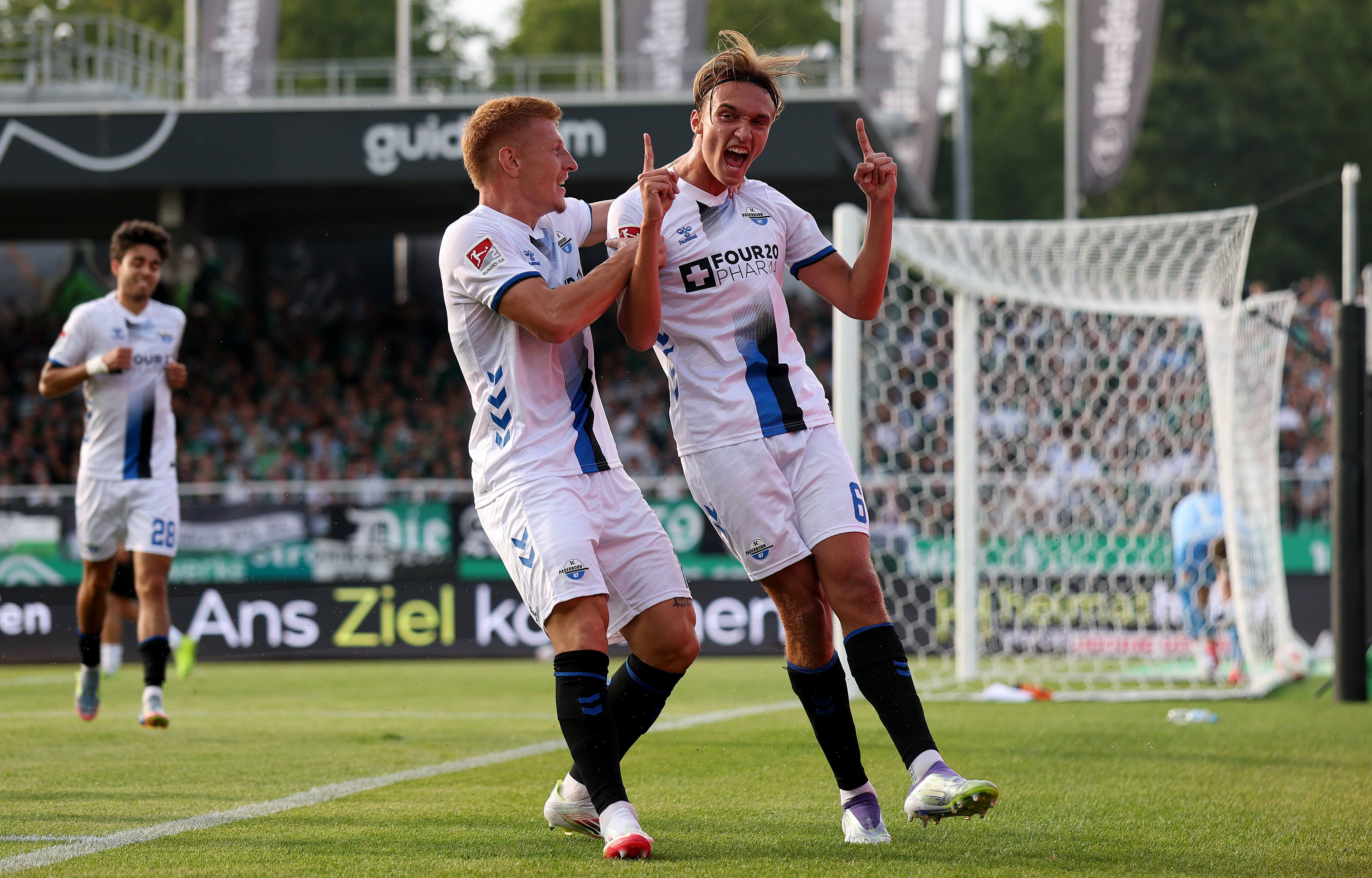 MUENSTER, GERMANY - AUGUST 08: Luis Engelns of Paderborn celebrates after scoring his teams first goal during the 2. Bundesliga match between SC Preu&amp;szlig;en M&amp;uuml;nster and SC Paderborn 07 at Preussenstadion on August 08, 2025 in Muenster, Germany. (Photo by Lars Baron/Getty Images)