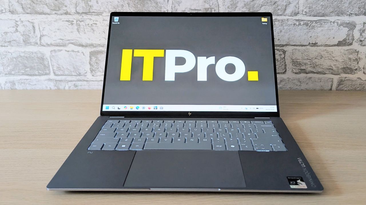 The HP OmniBook Ultra 14 on a desk