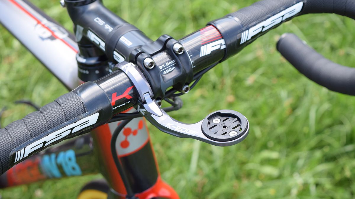 The out-front computer mount from K-Edge looks to match the custom deisgn of the bike perfectly