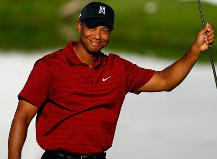 Tiger Woods becomes sport’s first billionaire | The Week