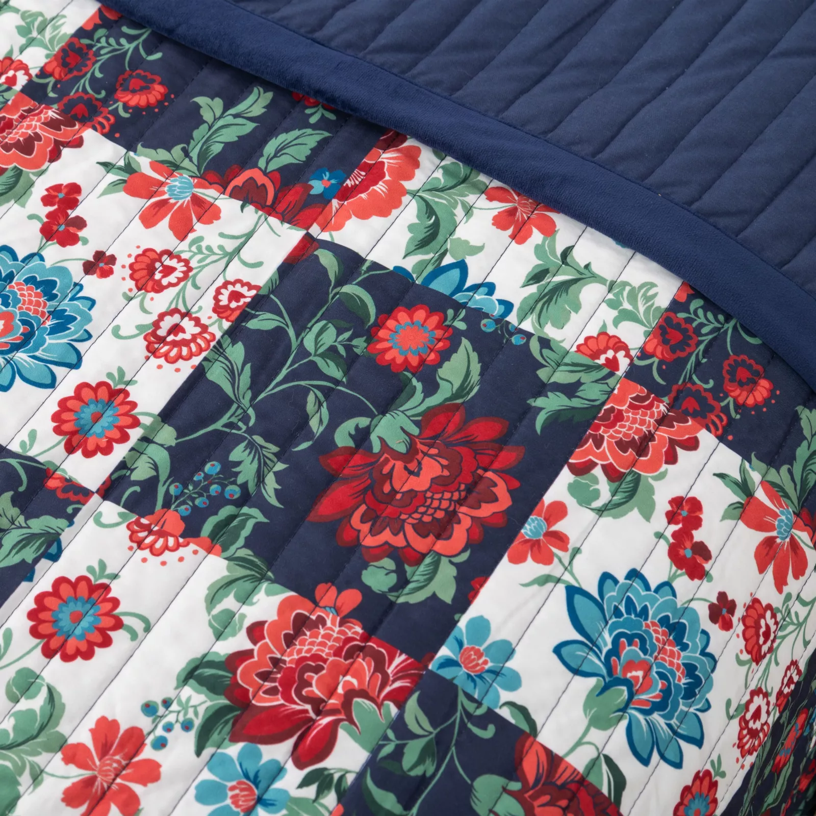Sara by Sara Davies Quilted Floral Bedspread With Velvet Border