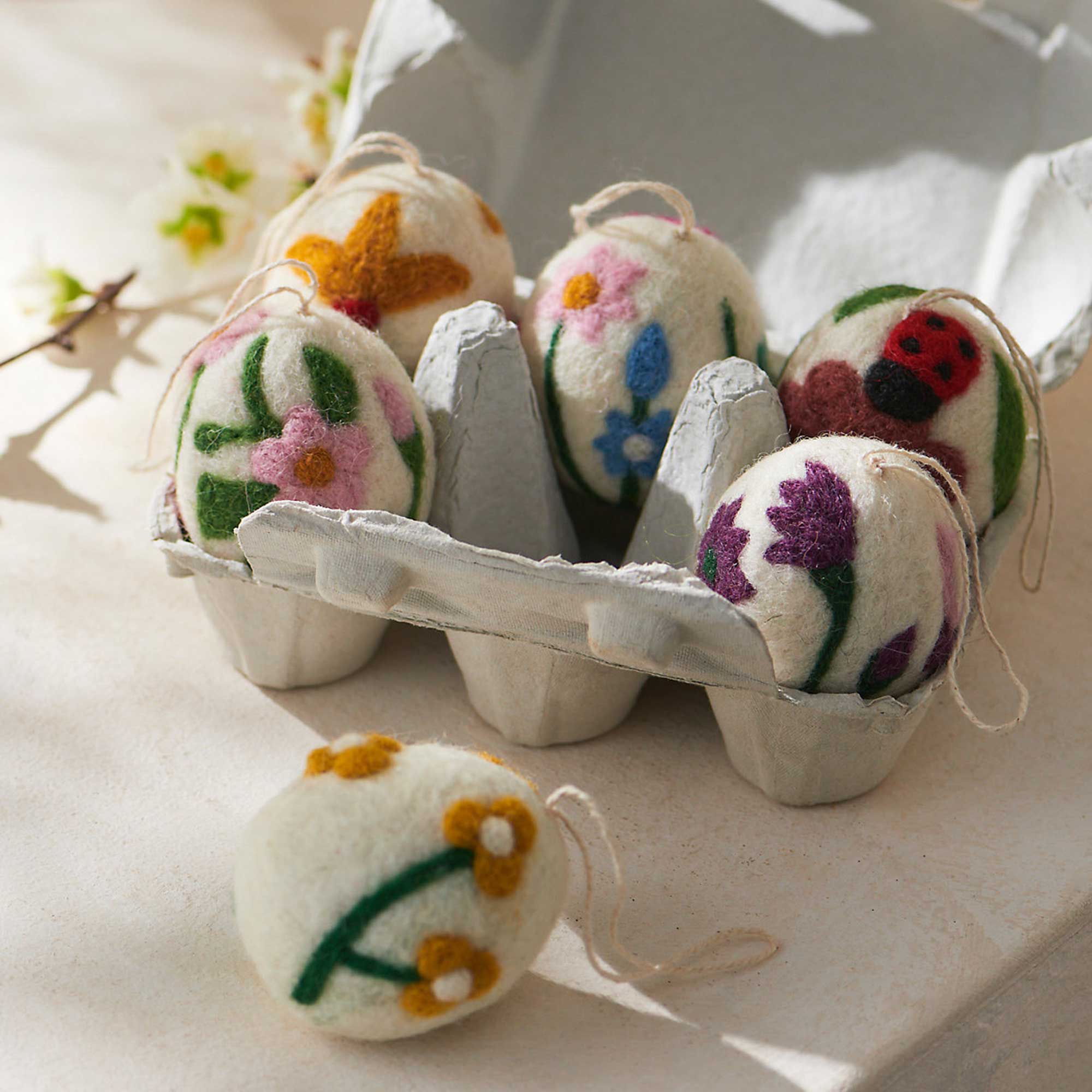 felt Easter eggs