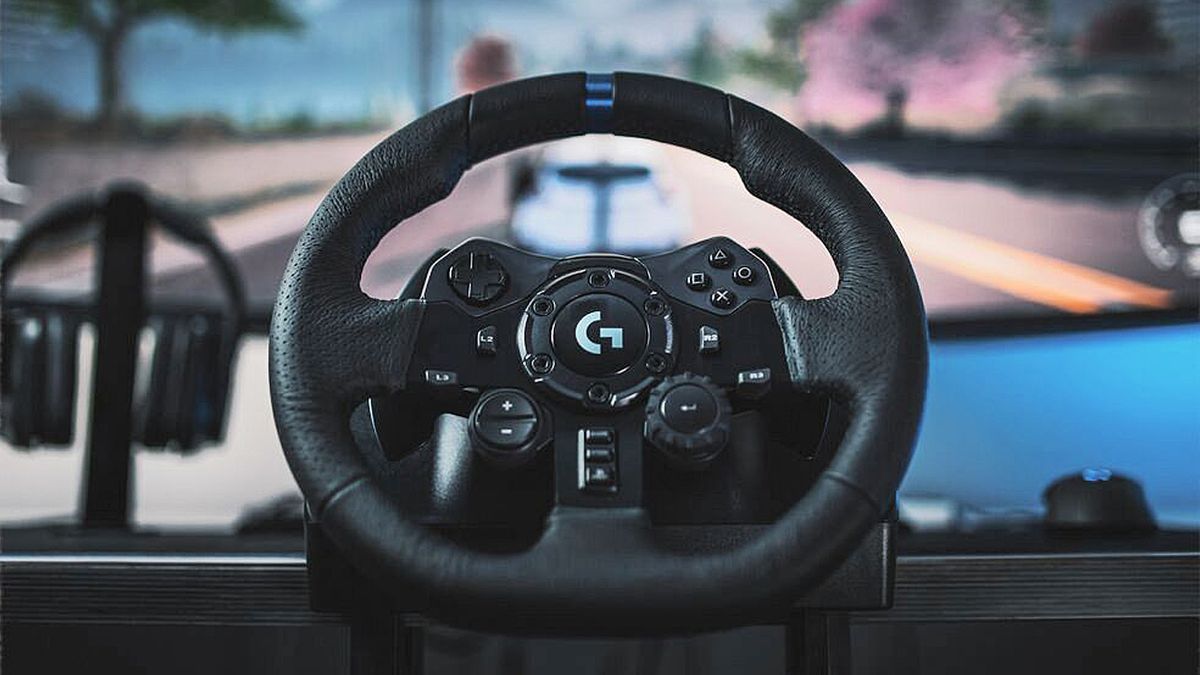  Logitech G923 Racing Wheel and Pedals for Xbox X