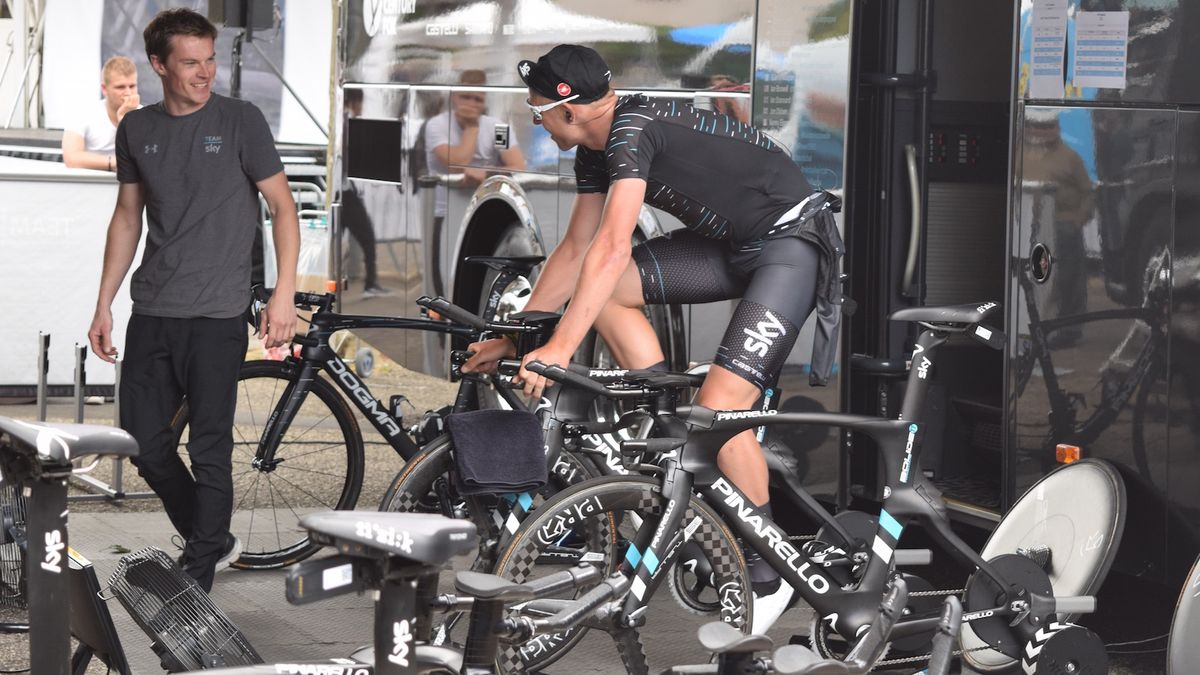 Ian Stannard was all smiles ahead of the stage start but pulled out of the race following the time trial due to illness