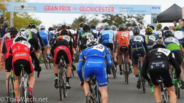 Elite men start with a short road climb