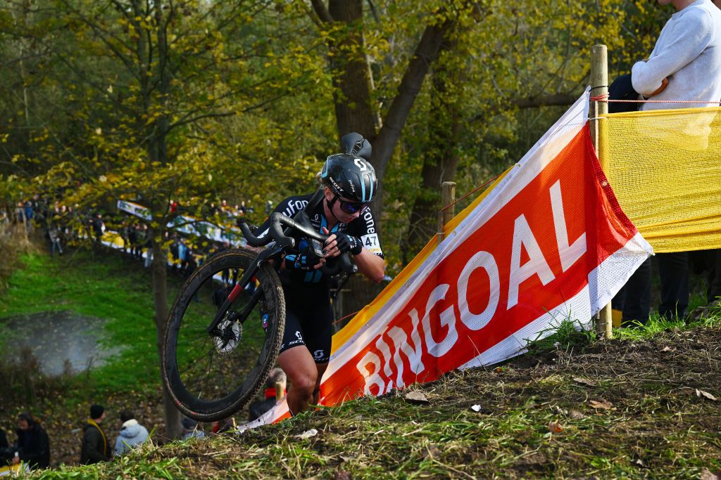 Lorena Wiebes (Team DSM) racing the 2022 Jaarmarktcross Niel