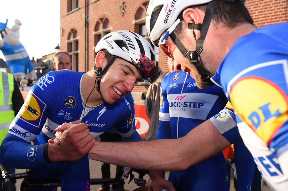 Alvaro Jose Hodeg celebrates winning the Handzame Classic