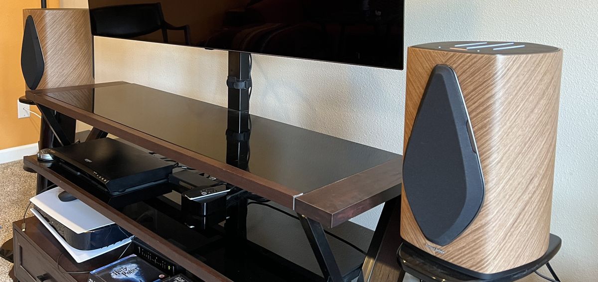 sonus faber Dueeto speeakers on stands in living room