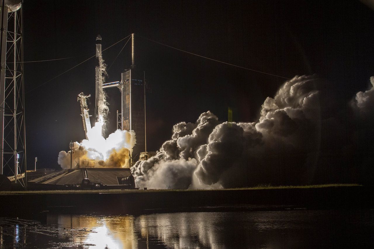 Another shot of Inspiration4's Falcon 9 rocket rising off the pad at NASA's Kennedy Space Center in Florida.