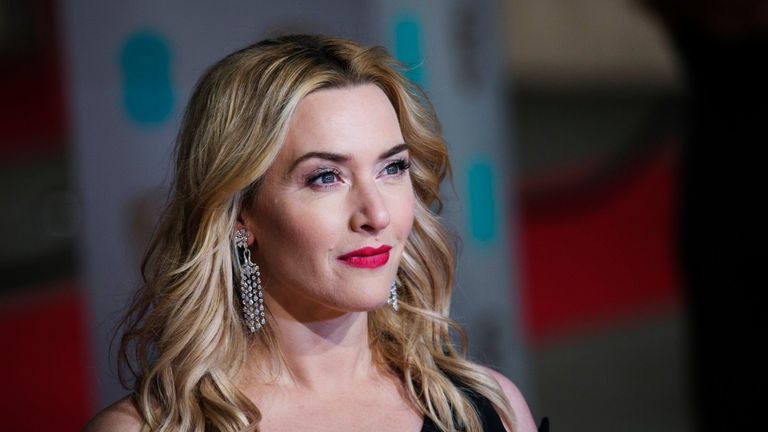 LONDON, ENGLAND - FEBRUARY 14: Kate Winslet attends the EE British Academy Film Awards at The Royal Opera House on February 14, 2016 in London, England. (Photo by John Phillips/Getty Images)