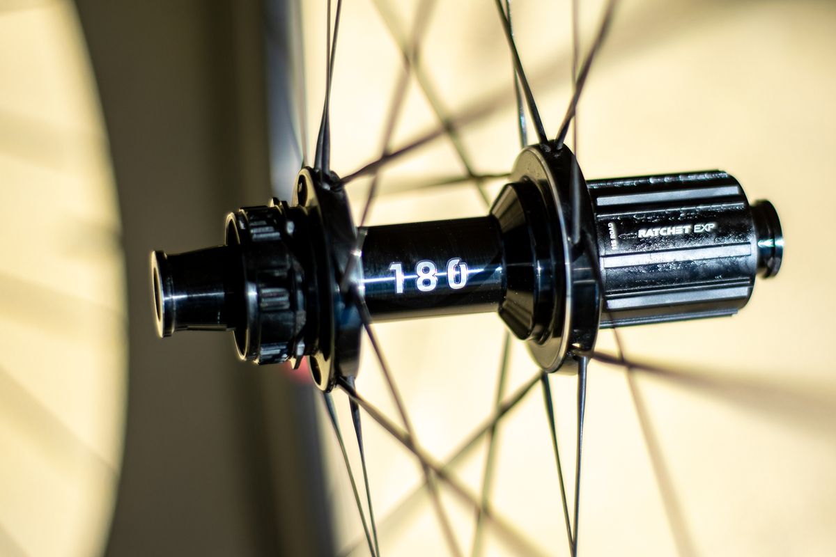 DT Swiss ARC 1100 DICUT 65 wheels