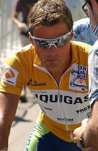 Danilo Di Luca (Liquigas) in the leader's jersey.