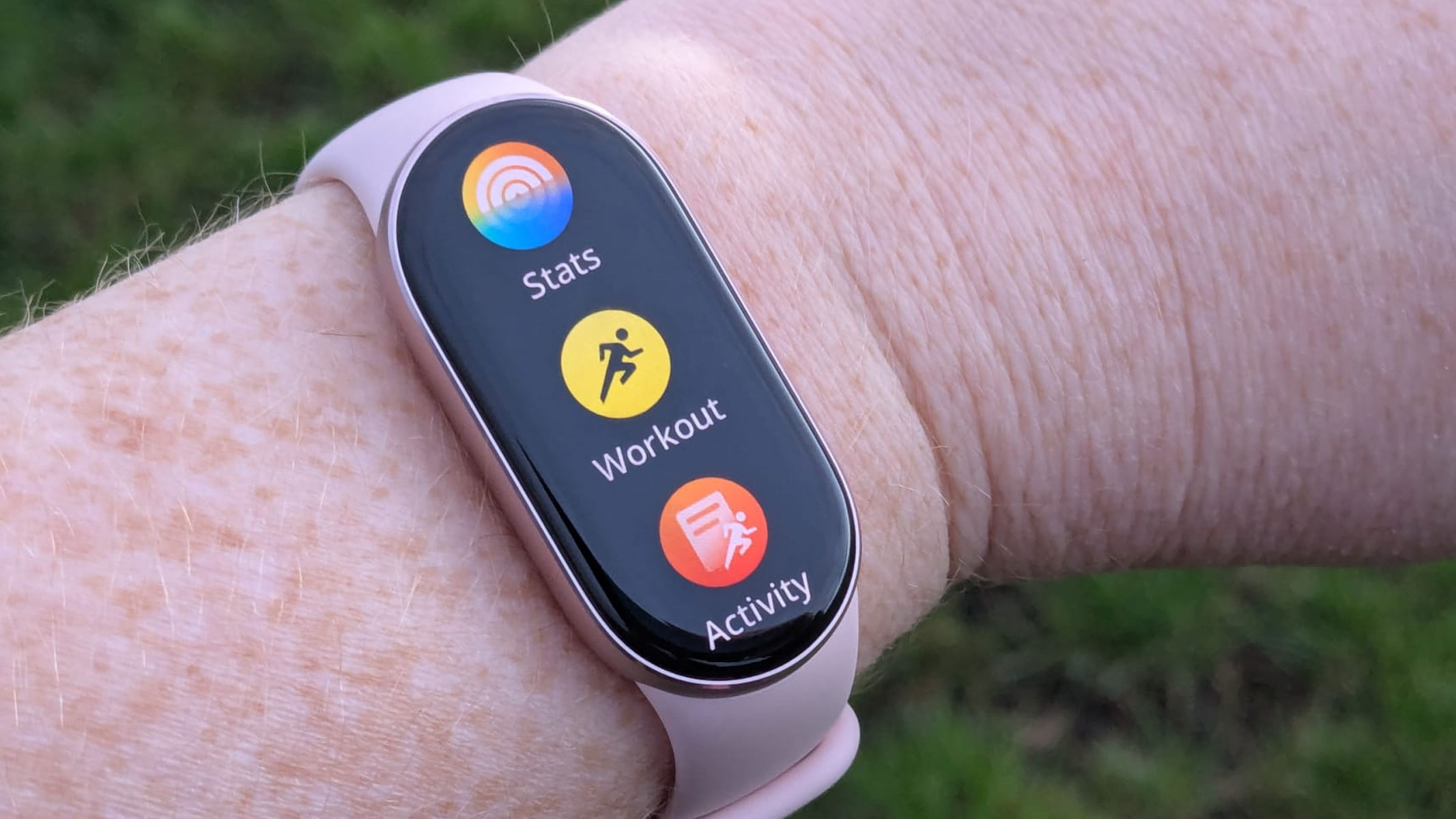 The main menu of the Xiaomi Smart Band 10.