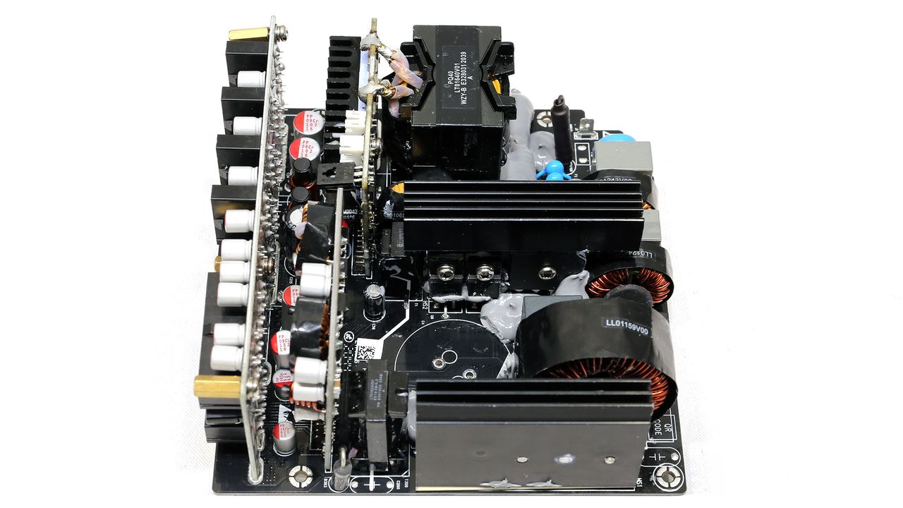 Cooler Master V750 Gold V2