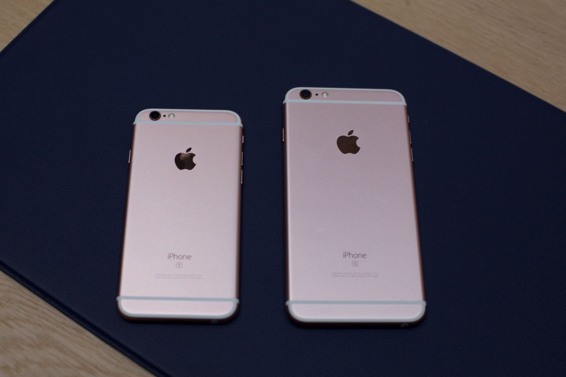 6 плюс 8. Iphone 6s и 6s Plus. Iphone 6 6s Plus. Iphone 6 и 6s. Iphone 6s iphone 6s Plus.