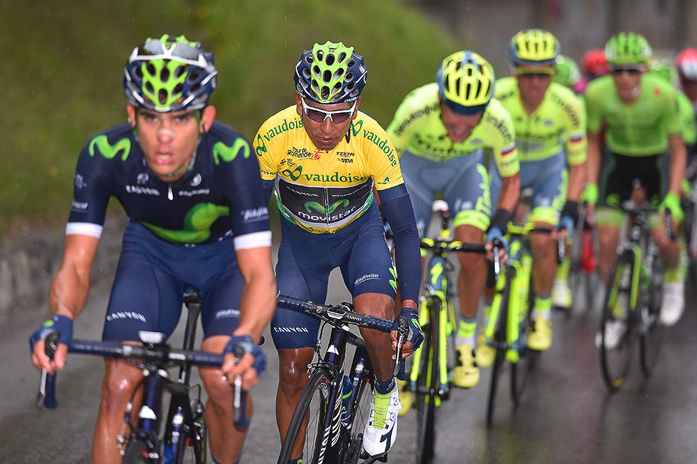 Movistar shelters race leader Nairo Quintana during stage 4 at Tour de Romandie