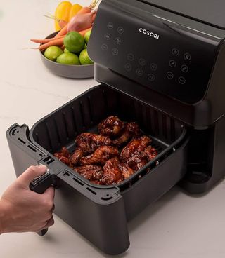 Not blowing hot air — the Cosori CP358-AF Pro Air Fryer is actually worth  the hype